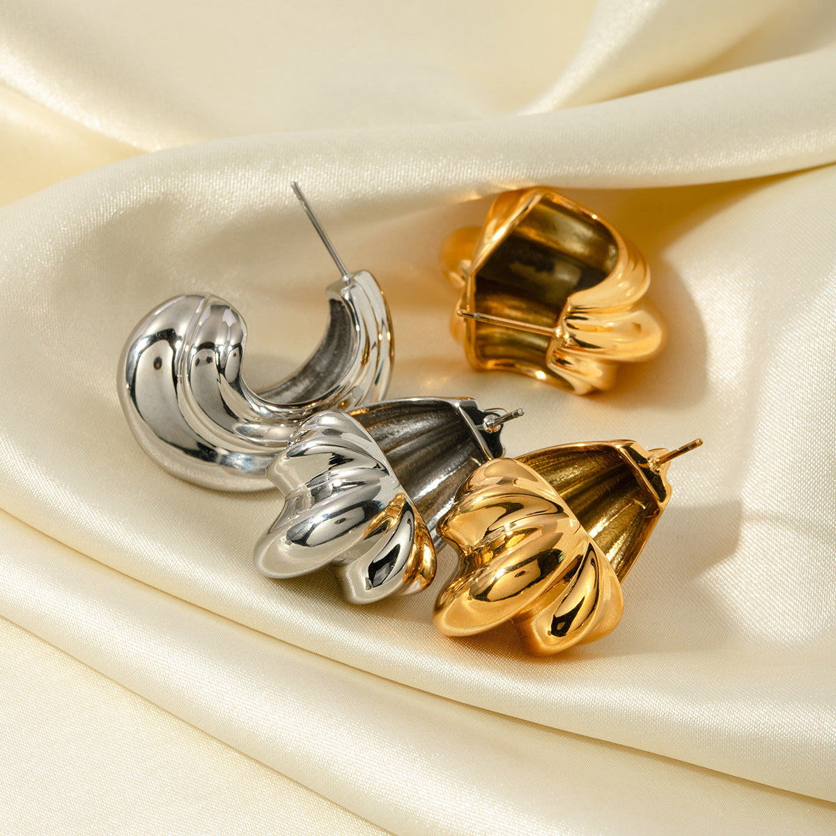 Minimalist Geometric Series 18K Gold Stainless Steel C- Shaped Earrings fbb735a0 6ae9 4452 ba10 a496599e7cda