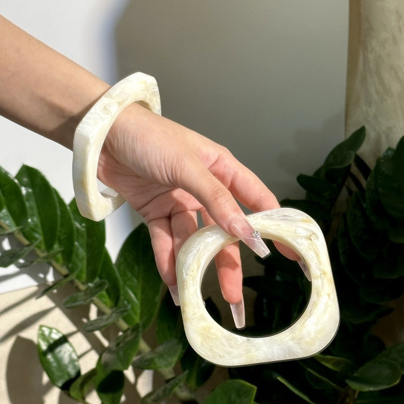 Blooming Irregular Geometric Bracelet Exaggerated fbd2e6c3 7f32 4ead ad41 06ceb48fe411 trans