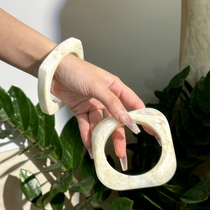 Blooming Irregular Geometric Bracelet Exaggerated fbd2e6c3 7f32 4ead ad41 06ceb48fe411 trans
