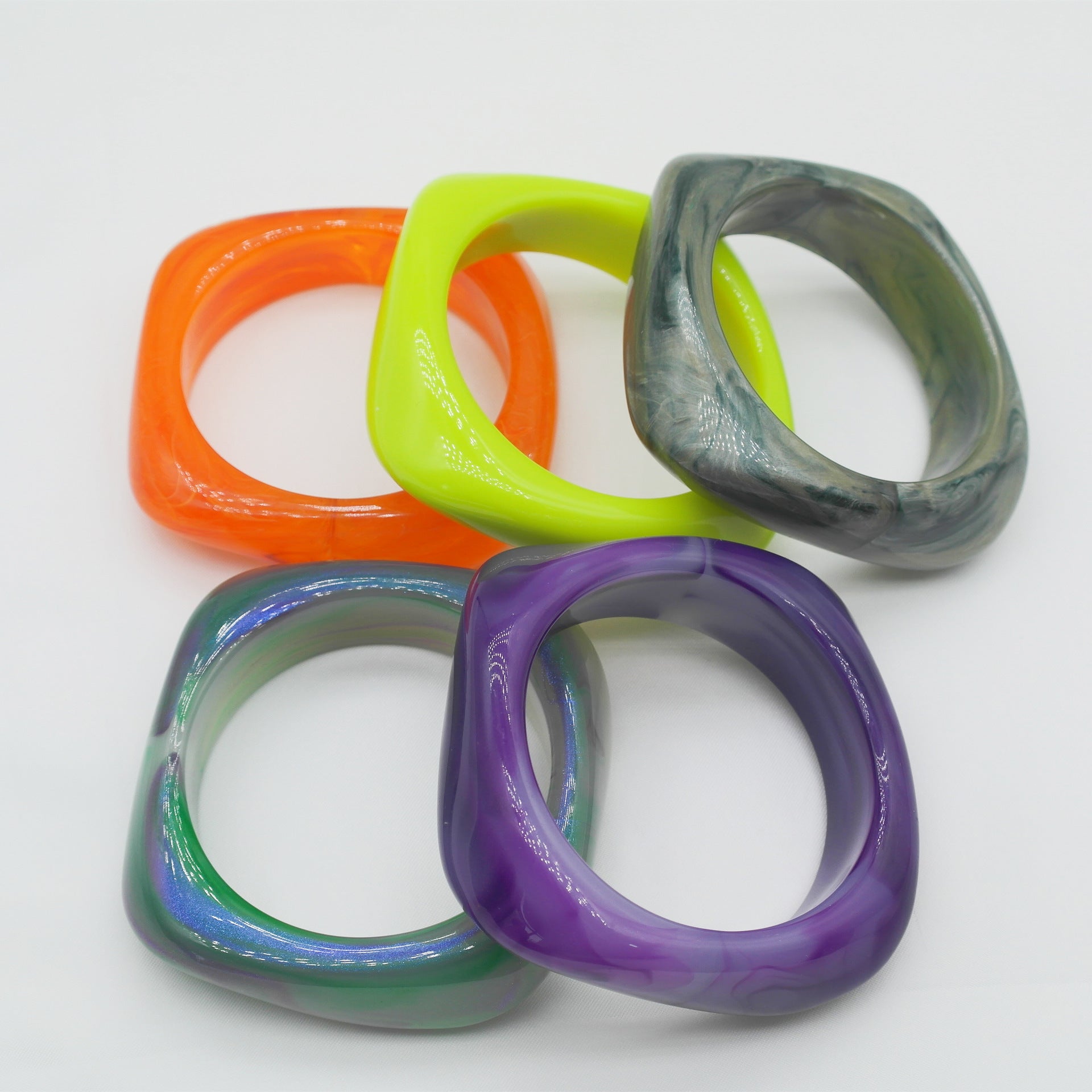 Marbling Acrylic Bracelet Shaped Irregular Square fbeb0c30 661f 4dca beed 00e77d51f6d2
