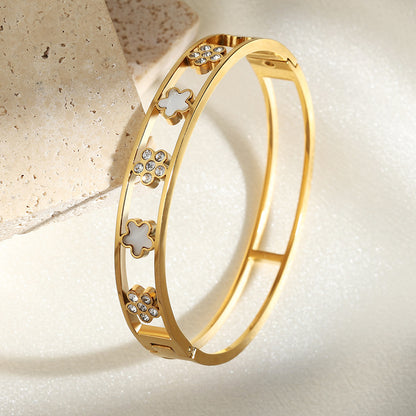 Fashion Multi-Diamond Five-leaf Flower Bracelet Female Niche fcfdfafa 8264 417f 9c39 a261c86ec4a9