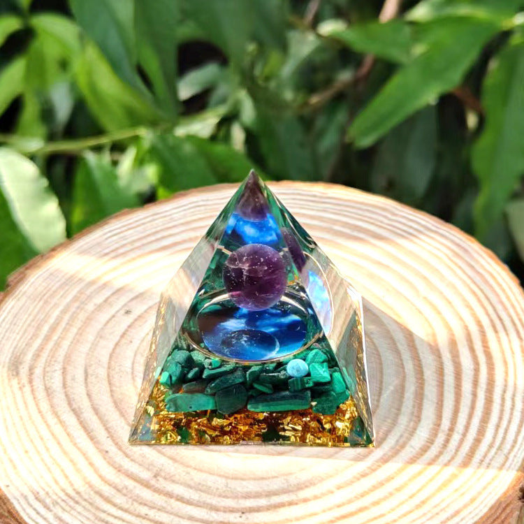 Crystal Ball Pyramid Crystal Gravel Epoxy Home Desktop Handmade Ornaments fd99879c 6170 48e6 9663 9f6d8588ade7