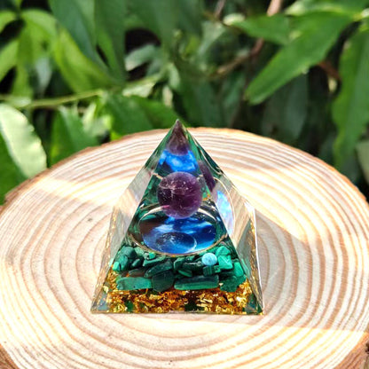 Crystal Ball Pyramid Crystal Gravel Epoxy Home Desktop Handmade Ornaments fd99879c 6170 48e6 9663 9f6d8588ade7