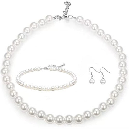 French Retro Artificial Pearl Necklace fd9b4d04 f0f3 4648 9ea7 de64134a4c85