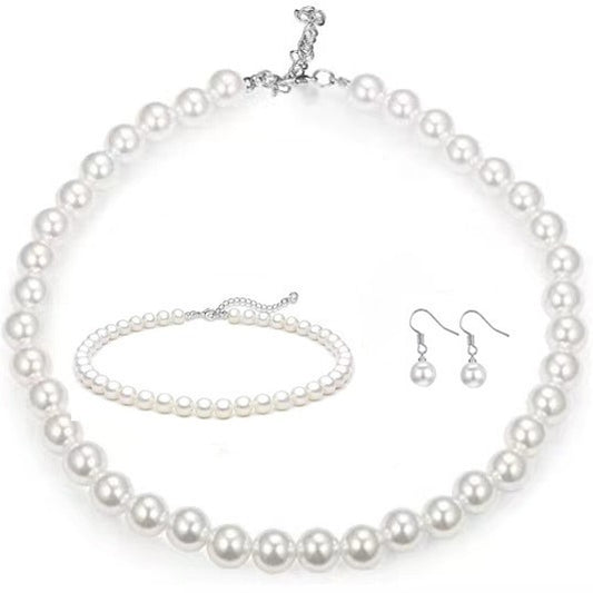 French Retro Artificial Pearl Necklace fd9b4d04 f0f3 4648 9ea7 de64134a4c85