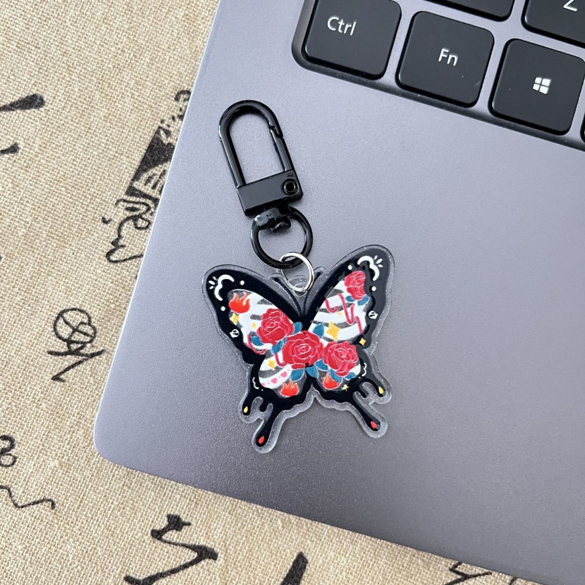 Keychain Pendant Mobile Phone Charm Girl Double-sided fedf0942 64d0 4bf2 82d9 836a8e5d9adb